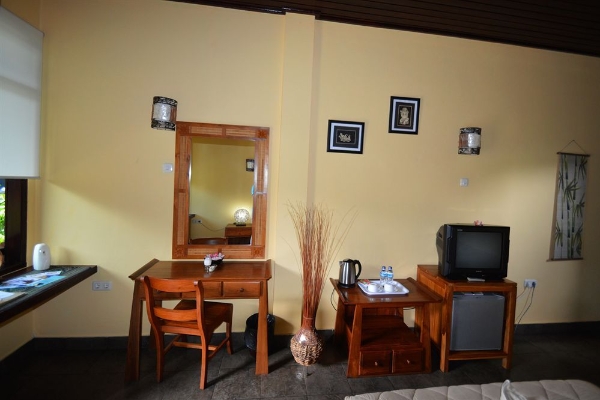 Hotel Padang Bai Beach Resort